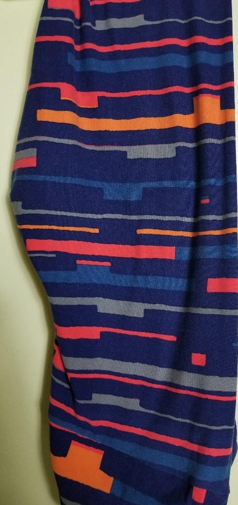 Tall and Curvy LuLaRoe Tights Leggings